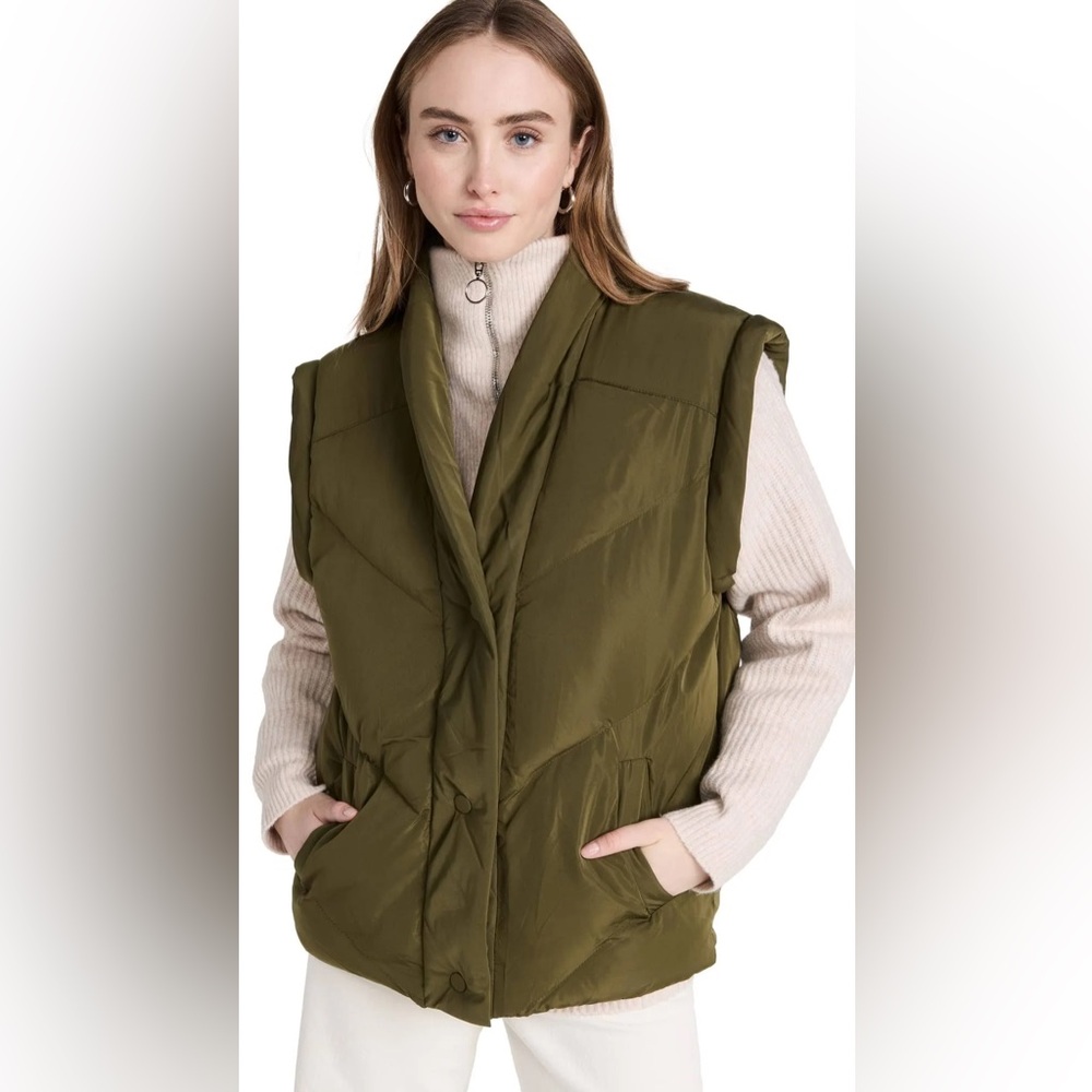 BLANC NYC Matcha Latte Green Quilted Puffer Vest Goblincore Utility Oversized